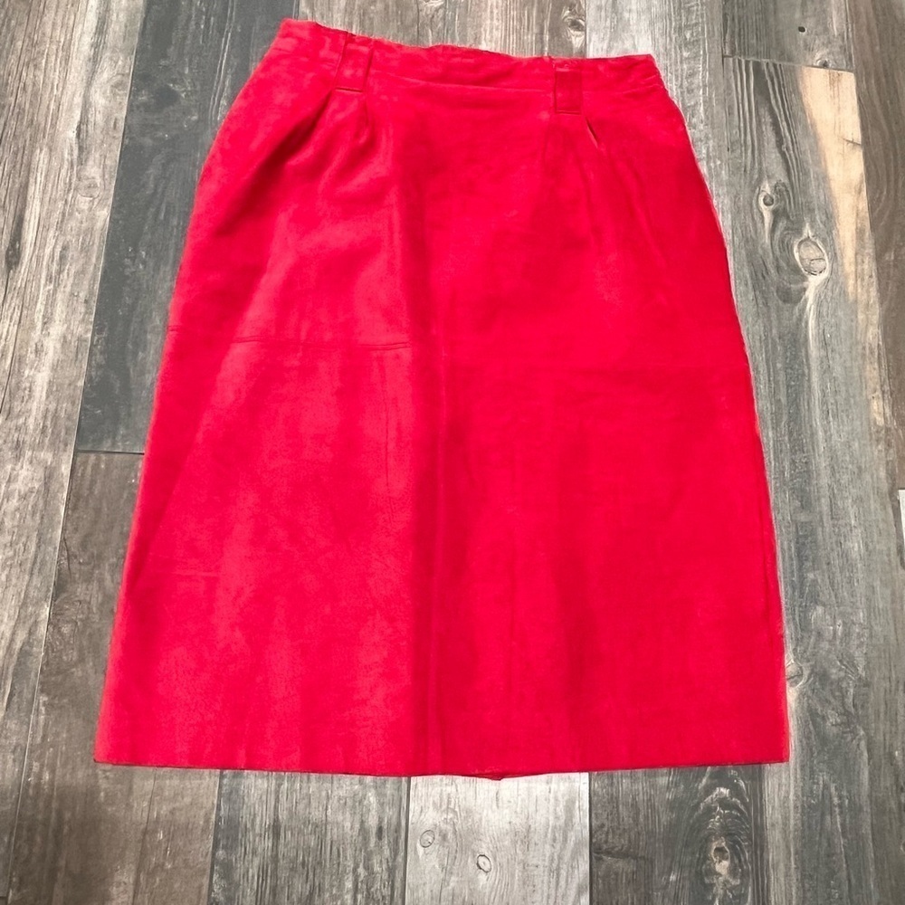 Vintage LORD & TAYLOR Womens Skirt Size 14 Suede Pencil Red Lined Soft Belted